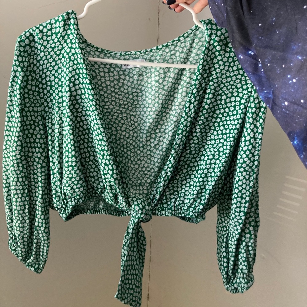Slide Show Front Tye Long Sleeve Blouse